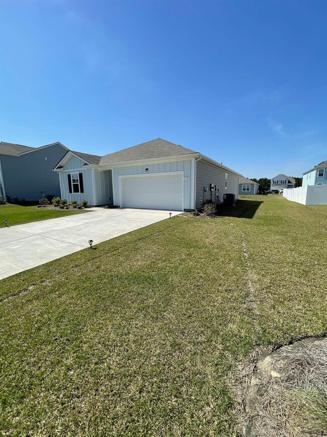 5175 Yellowstone Dr in Conway, SC - Building Photo - Building Photo