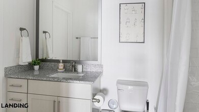 2110 Birkhall St, Unit 2130-104 in Raleigh, NC - Foto de edificio - Building Photo