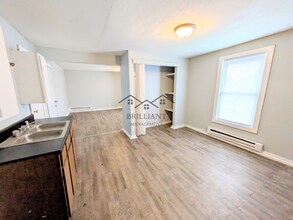 109 N Euclid Ave-Unit -4 in Indianapolis, IN - Building Photo - Building Photo