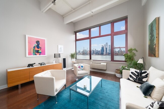 property at 1500 Hudson St