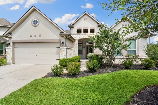 property at 2 Prairie Falcon Place