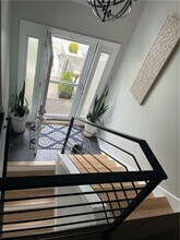 83 Whiting St in Cranston, RI - Building Photo - Building Photo