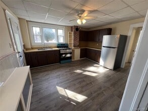 47 Maples Ln in Middletown, NY - Building Photo - Building Photo