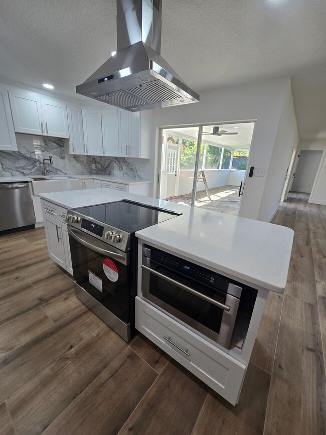 383 Floral Dr in Winter Garden, FL - Building Photo - Building Photo