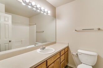 1621 Woodard Ave in Cleburne, TX - Building Photo - Building Photo