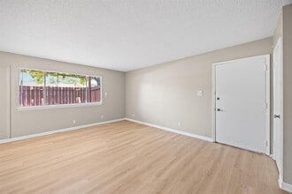 8903 Parkfield Dr in Austin, TX - Building Photo - Building Photo