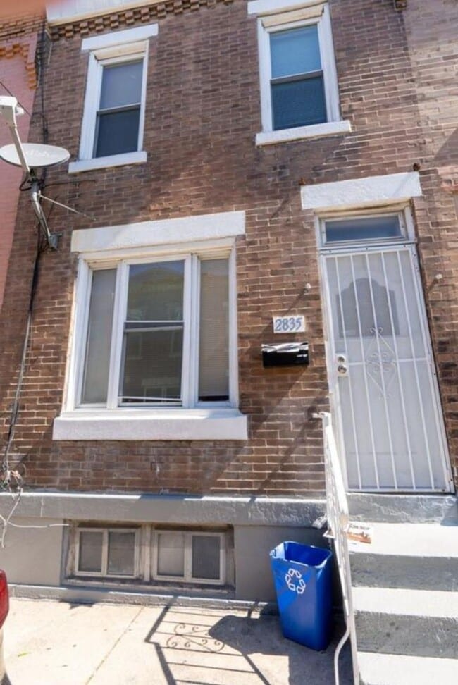 2835 Winton St in Philadelphia, PA - Building Photo - Building Photo
