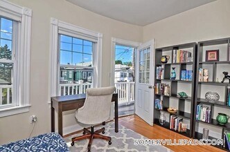 154 W Adams St in Somerville, MA - Building Photo - Building Photo