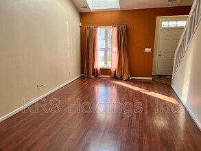 8164 Rolling Glenn Dr in Raleigh, NC - Building Photo - Building Photo