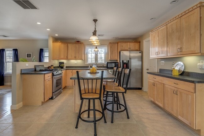 2 Melvin St in Wakefield, MA - Building Photo - Building Photo