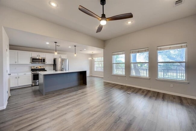 1913 Caprock Ln in Cedar Park, TX - Building Photo - Building Photo