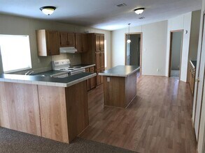 2500 Redwood Cir in Burleson, TX - Building Photo - Building Photo