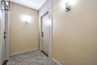 330-1330 Burnhamthorpe Rd W in Mississauga, ON - Building Photo - Building Photo