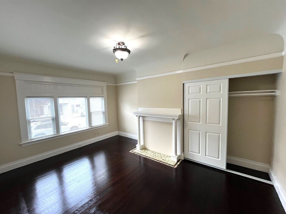 1337-1339 8th Ave, Unit 1339 in San Francisco, CA - Building Photo
