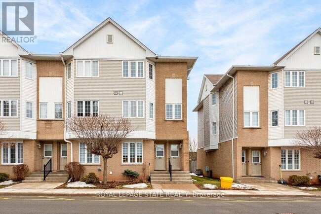 property at 511 Hwy 8