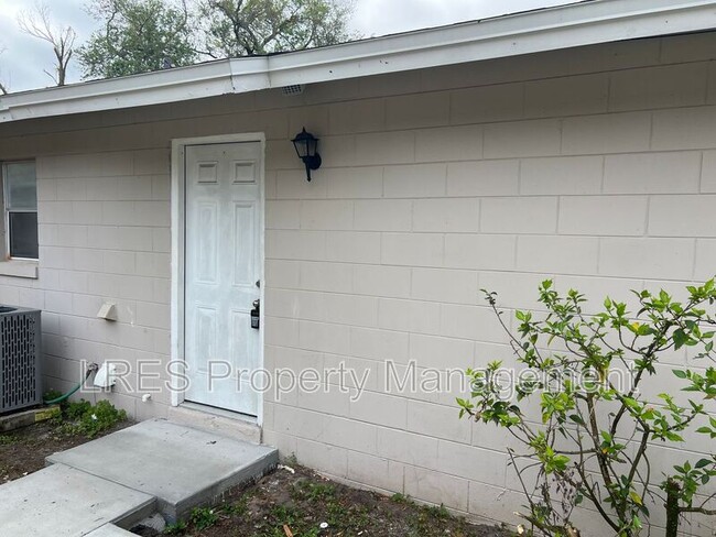 2605 Georgia Ave in Sanford, FL - Building Photo - Building Photo