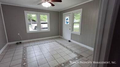 503 13th St-Unit -B in Canyon, TX - Foto de edificio - Building Photo