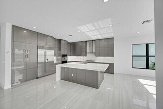 9979 Migration Pt in Palm Beach Gardens, FL - Building Photo - Building Photo