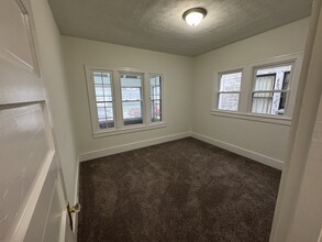 104 S 46th St in Louisville, KY - Building Photo - Building Photo