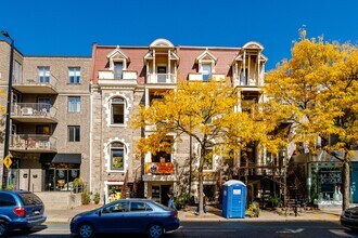 4379-4383 Saint-Denis Rue in Montréal, QC - Building Photo - Building Photo