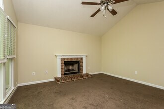 294 Oak Landing Cir in Douglasville, GA - Building Photo - Building Photo