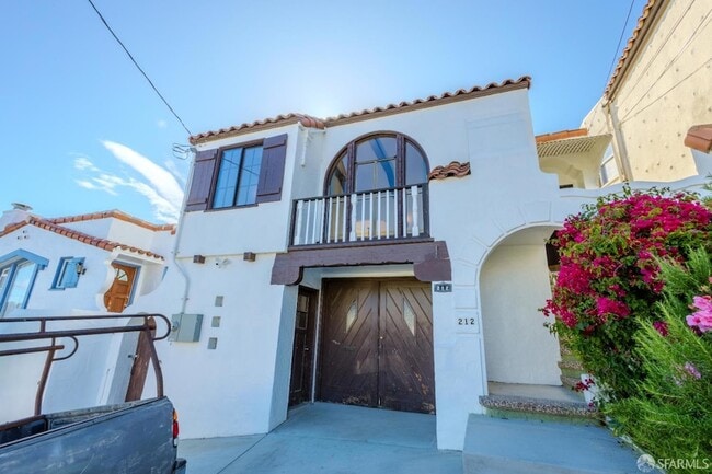 property at 212 Tocoloma Ave