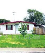4421 S Hayden St in Amarillo, TX - Building Photo