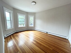 7 Hesston Terrace in Boston, MA - Building Photo - Building Photo