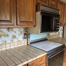 109 N Washington Dr in Mount Shasta, CA - Foto de edificio - Building Photo