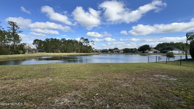 14437 Lake Jessup Dr in Jacksonville, FL - Foto de edificio - Building Photo