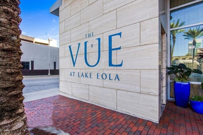 150 E Robinson St, Unit 415 in Orlando, FL - Building Photo - Building Photo