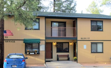 Wavertree Apartments in Flagstaff, AZ - Foto de edificio - Building Photo