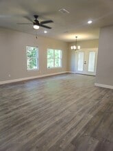 514 E Chase St in Athens, TX - Building Photo - Building Photo