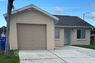 1330 Coolmont Dr in Brandon, FL - Foto de edificio - Building Photo