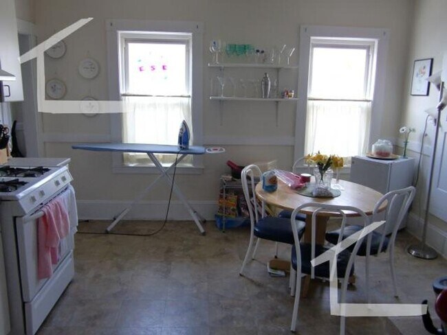 97 Kilsyth Rd in Boston, MA - Building Photo - Building Photo