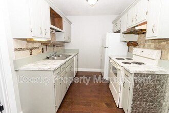 8800 Millard Lee Ln in Chattanooga, TN - Building Photo - Building Photo