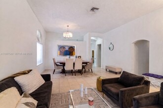 1886 NW 145th Terrace in Pembroke Pines, FL - Building Photo - Building Photo