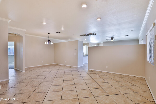 13767 W Ventura St in Surprise, AZ - Building Photo - Building Photo