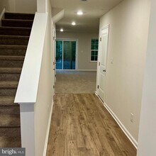 162 Bell Ct in Sellersville, PA - Building Photo - Building Photo