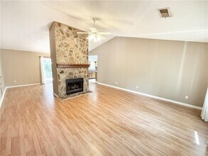 1497 Chaseway Cir in Powder Springs, GA - Building Photo - Building Photo