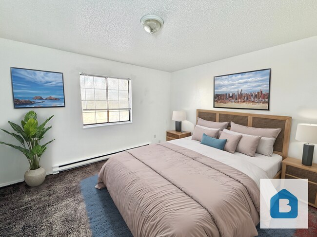 43 Royal Crest Dr in Pueblo, CO - Building Photo - Building Photo