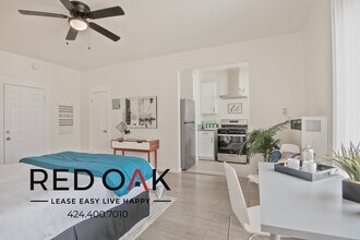 2906 San Pedro St in Los Angeles, CA - Building Photo - Building Photo