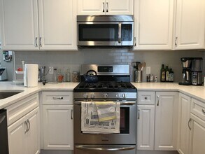 62 Mechanic St in New Haven, CT - Building Photo - Building Photo