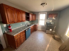 44 Champion Rd in Gloucester City, NJ - Building Photo - Building Photo