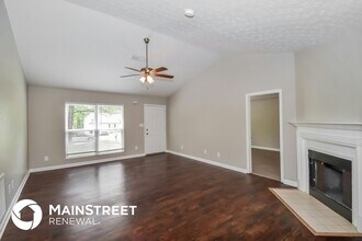 2745 Sapphire St in Atlanta, GA - Building Photo - Building Photo