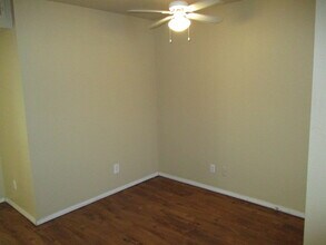 1936 Lariat Cir in Edmond, OK - Building Photo - Building Photo