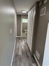 8220 Lozier Ave in Warren, MI - Building Photo - Building Photo