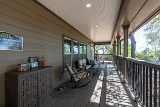 Tramor at Oak Run in Austin, TX - Building Photo - Building Photo