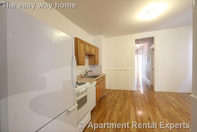 117 Harvard St, Unit #3 in Cambridge, MA - Building Photo - Building Photo