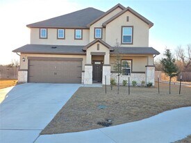 300 Windy Reed Rd in Hutto, TX - Building Photo